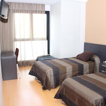Hotel Ciutat D'Amposta Ruang foto
