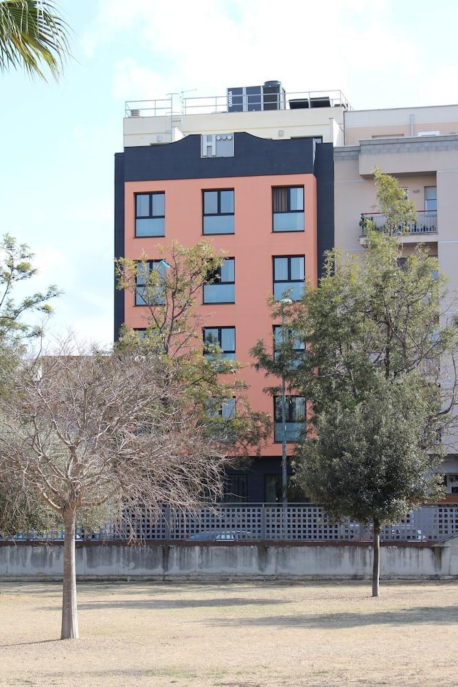 Hotel Ciutat D'Amposta Bagian luar foto