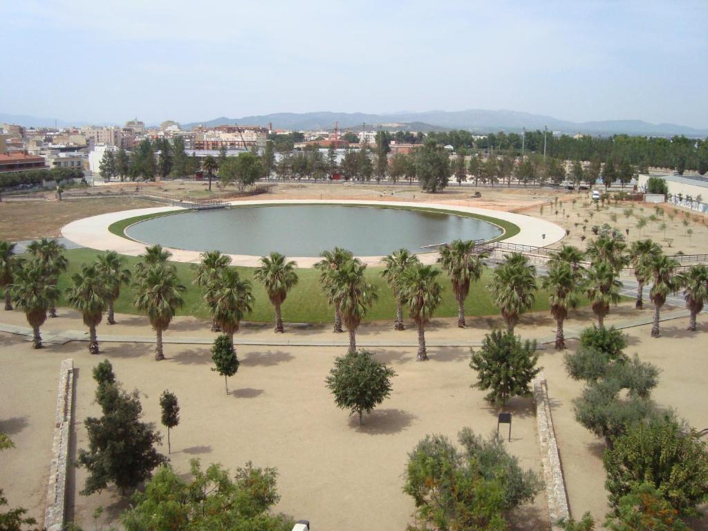 Hotel Ciutat D'Amposta Bagian luar foto