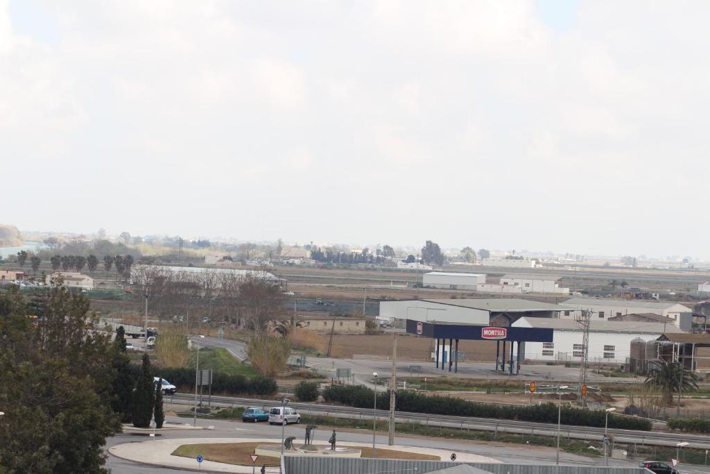Hotel Ciutat D'Amposta Bagian luar foto